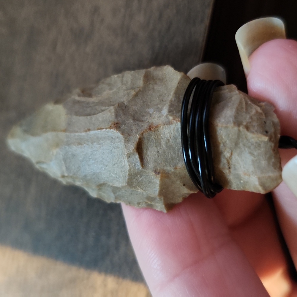 Authentic Fluted Native American Arrowhead Necklace with Dark Grey Cord - Picture 3 of 4